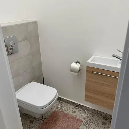 Aparthotel Eden *