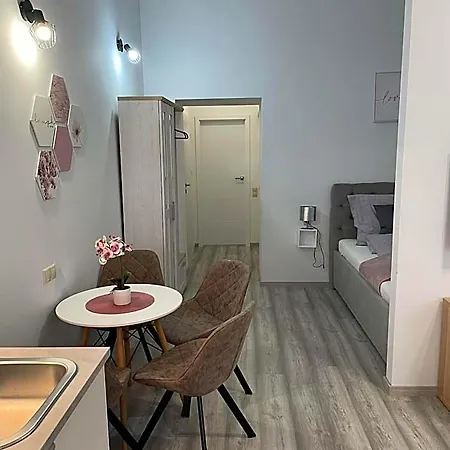 Eden Aparthotel Ráb